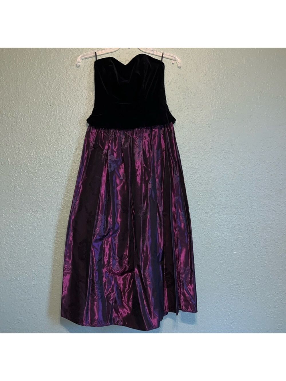 Laura Ashley Vintage 80s Velvet Strapless Gown - Picture 3 of 12